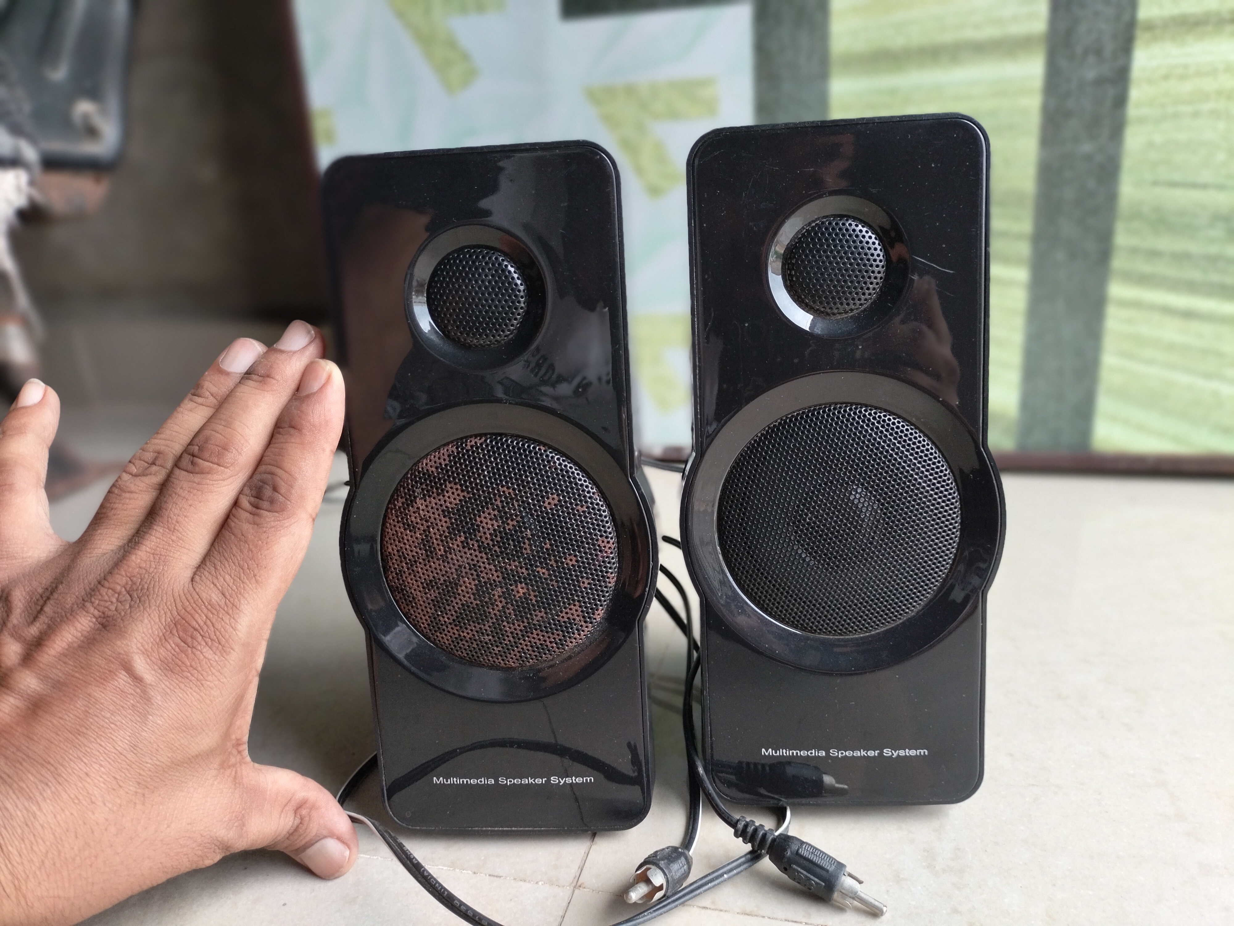 સ્પીકર કોમ્બો - ઓલ્ડ વસ્તુઓની ખરીદી અને વેચાણ