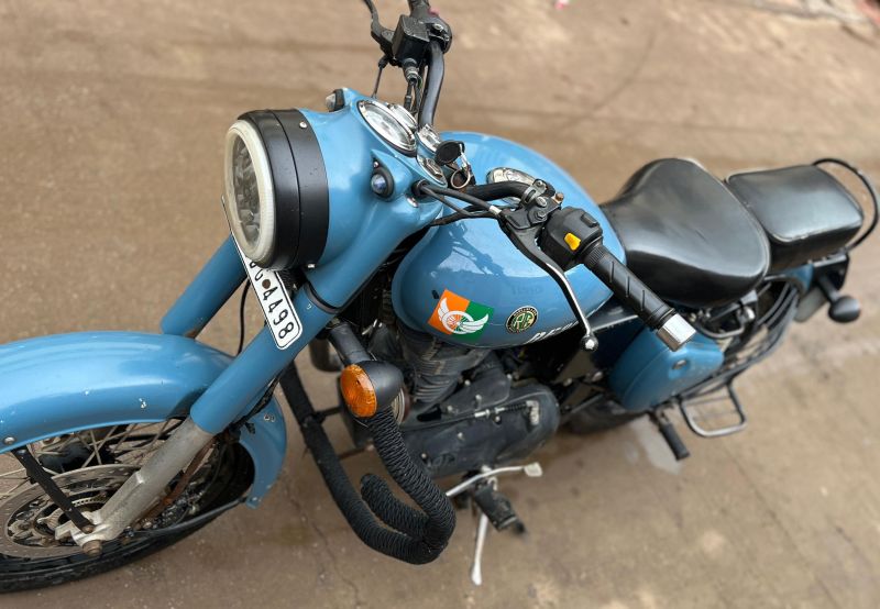 Royal Enfield 350 - ઓલ્ડ વસ્તુઓની ખરીદી અને વેચાણ